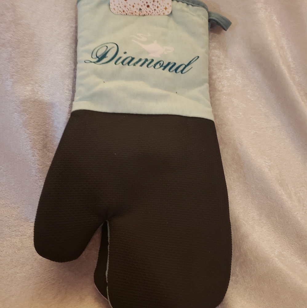 Disney’s Aladdin 2 pack oversize oven mitts